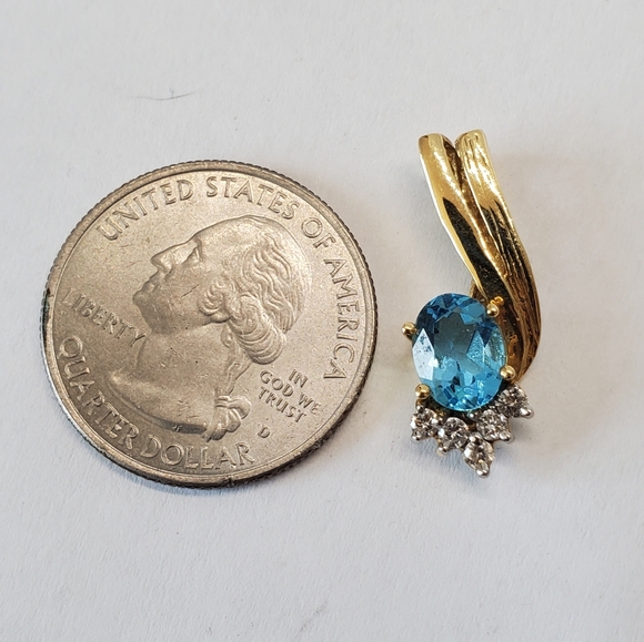 18k Yellow Gold Blue Topaz Diamond Pendant - Picture 10 of 11